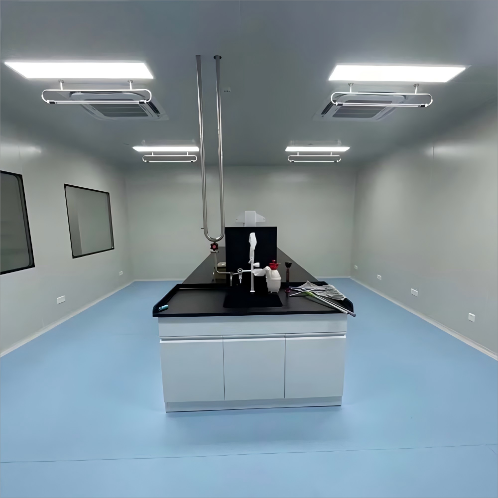 Sauberes Zimmer zum Verkauf